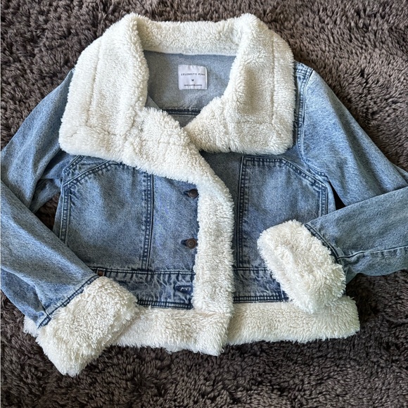Celebrity Pink Light Blue Denim Sherpa Jacket with Cream Trim - Picture 2 of 2
